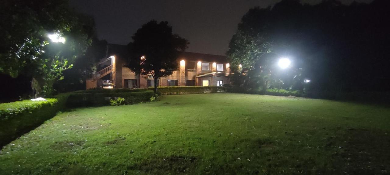 The Cocoon Bed and Breakfast Dehradun Eksteriør billede