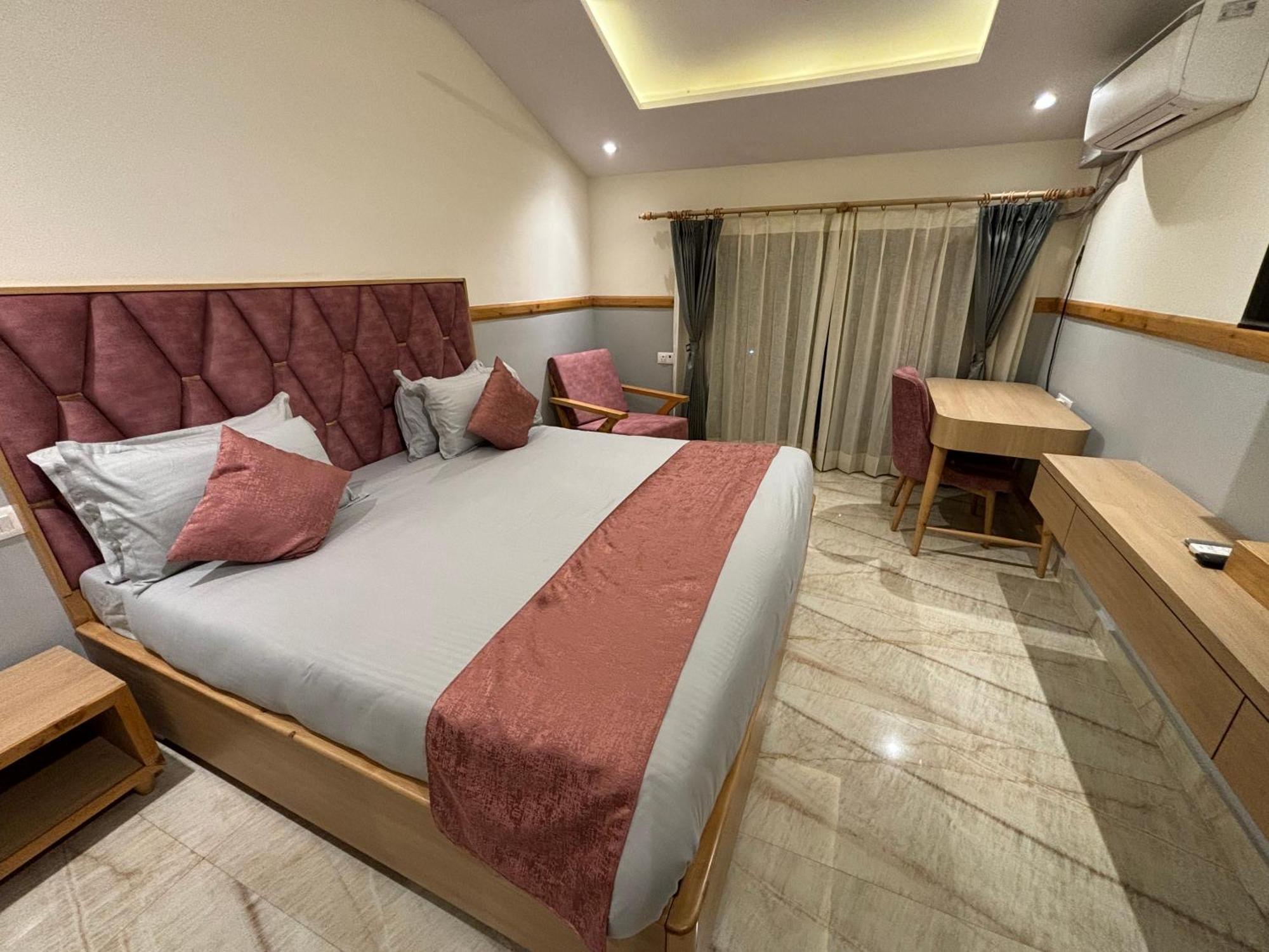 The Cocoon Bed and Breakfast Dehradun Eksteriør billede